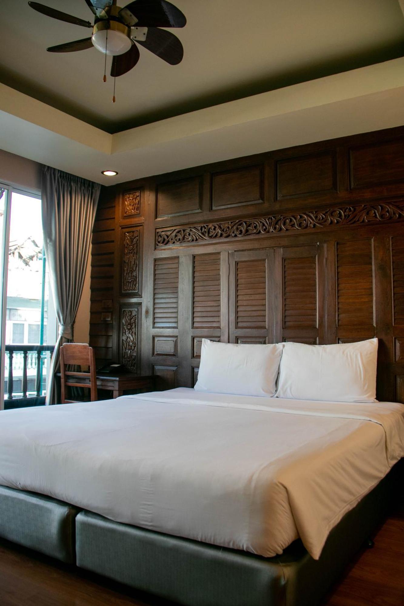 Lamphu Tree House Boutique Hotel Бангкок Номер фото