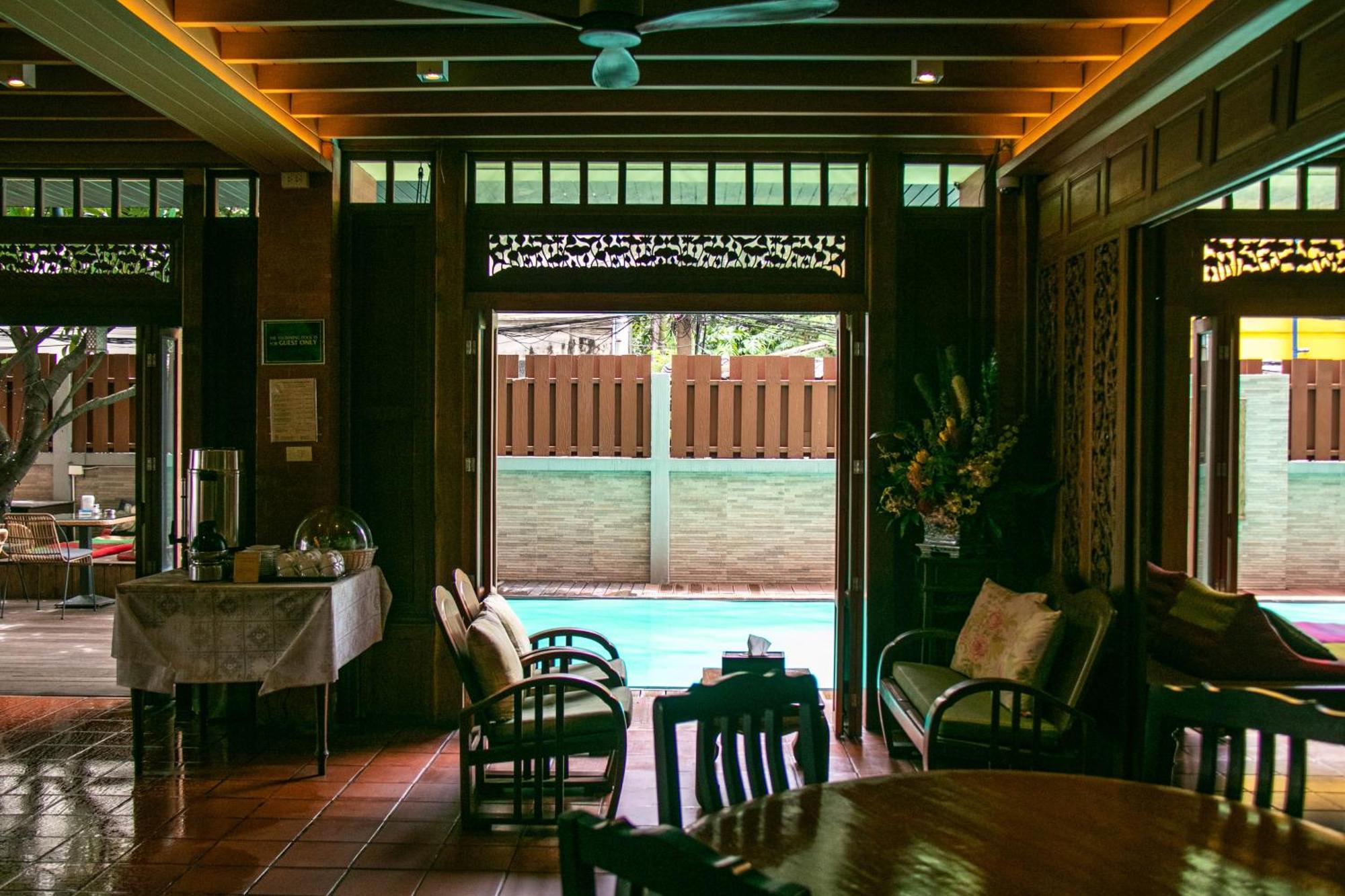 Lamphu Tree House Boutique Hotel Бангкок Экстерьер фото